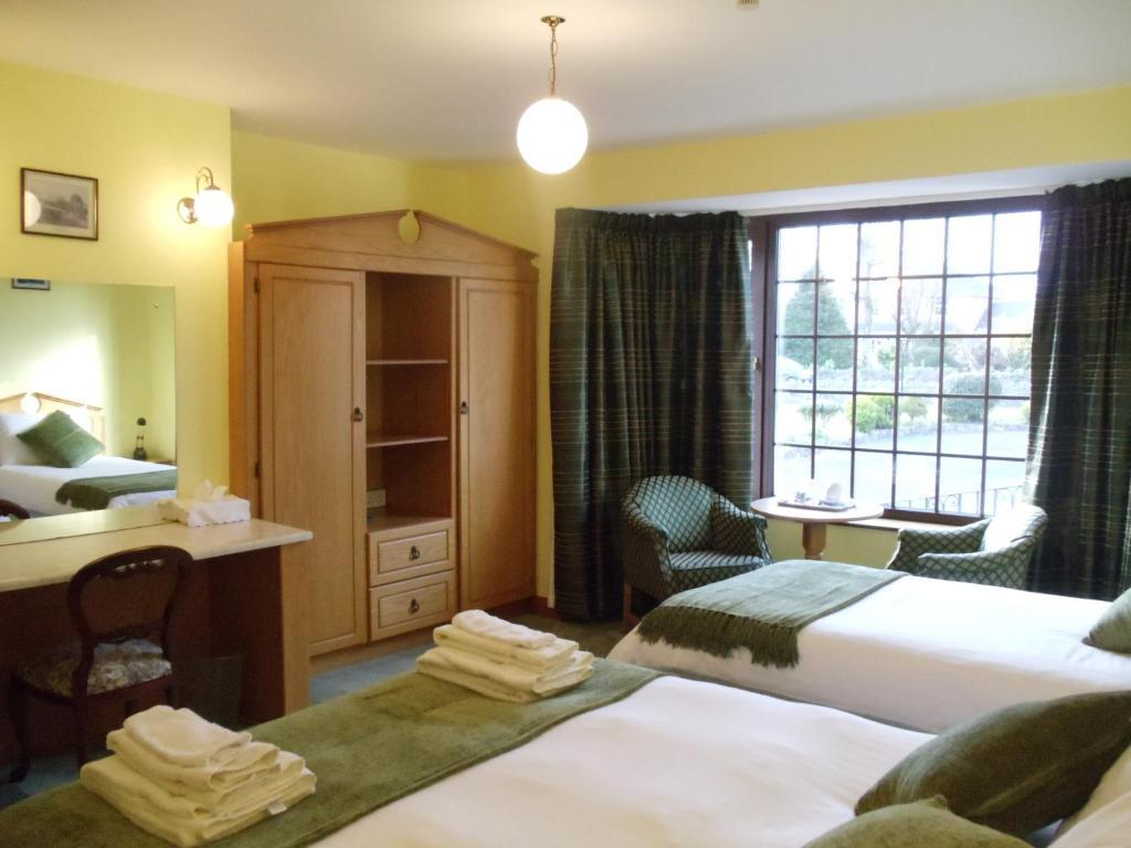 Bunratty Arms B&B Стая снимка