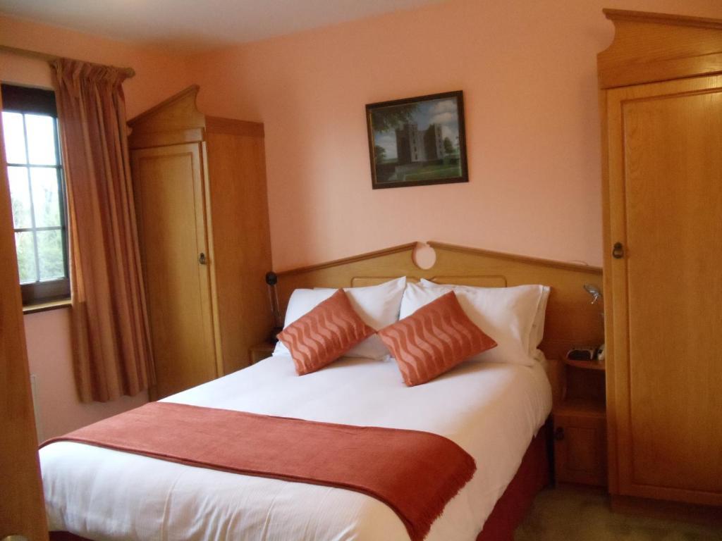 Bunratty Arms B&B Стая снимка